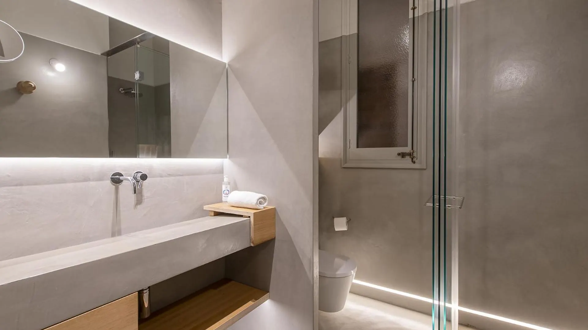 Bell Lloc Girona Highend Design Apartment