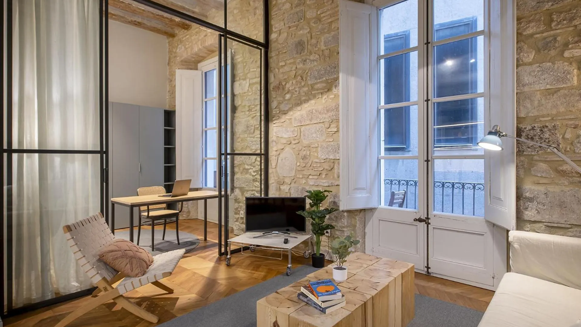 Bell Lloc Girona Highend Design Apartment Spanje